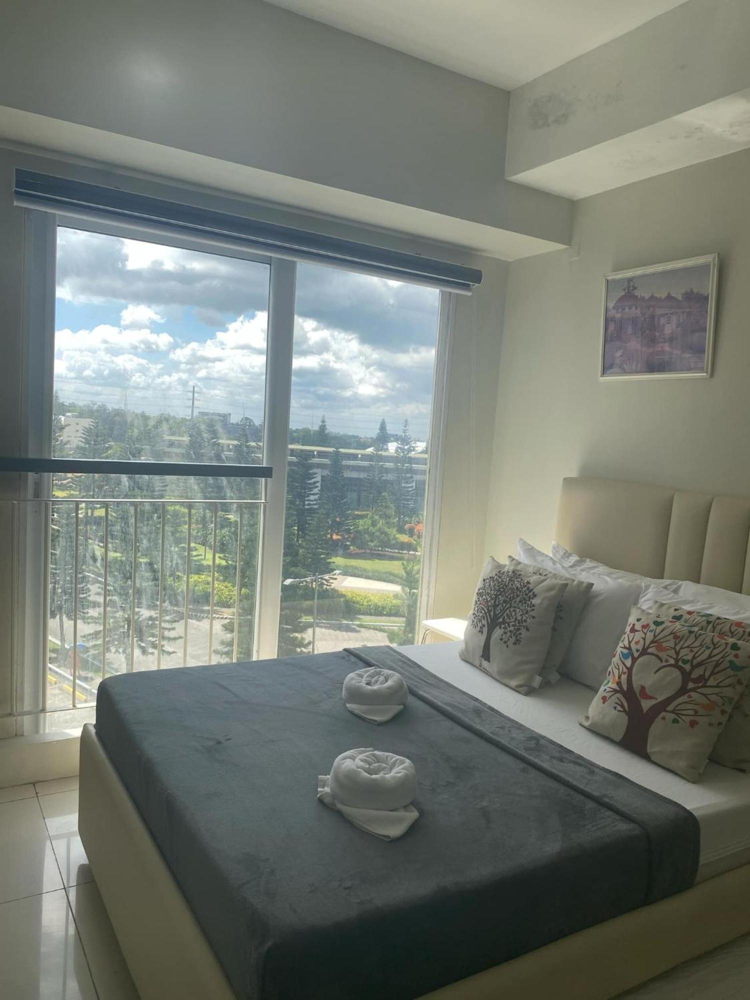 Wind And Sea At Wind Residences Tagaytay City Екстериор снимка